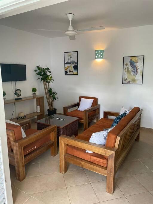 Hermoso Apartamento De 2 Habitaciones Cerca De Playa Punta Popy Las Terrenas Bagian luar foto